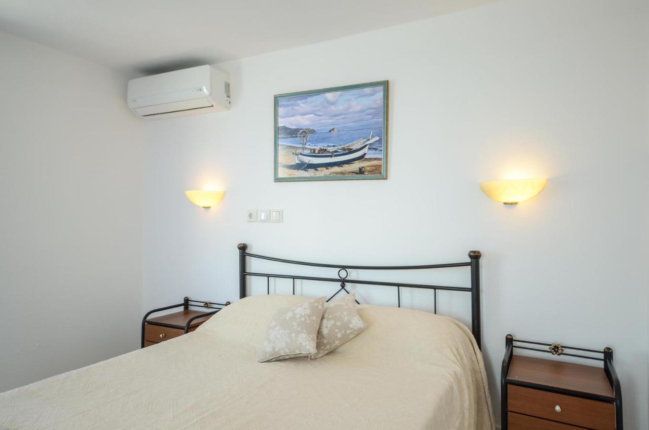 Diogenis Studios Naxos City Bagian luar foto