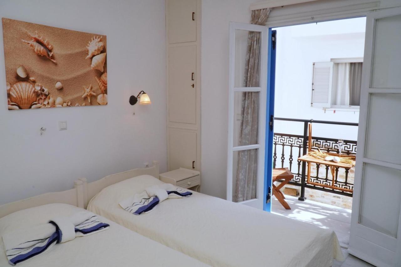 Diogenis Studios Naxos City Bagian luar foto